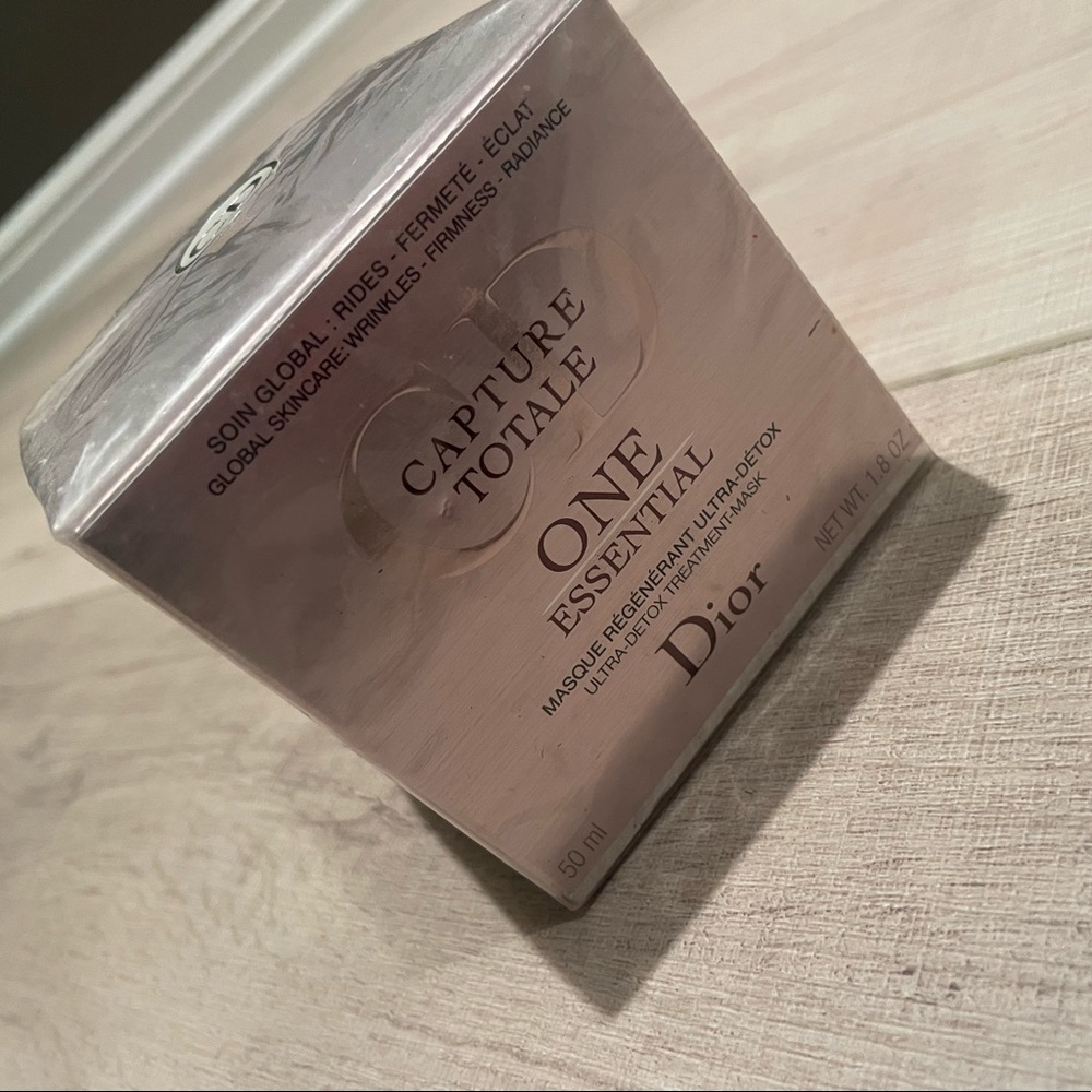 Dior Capture Totale One Essential